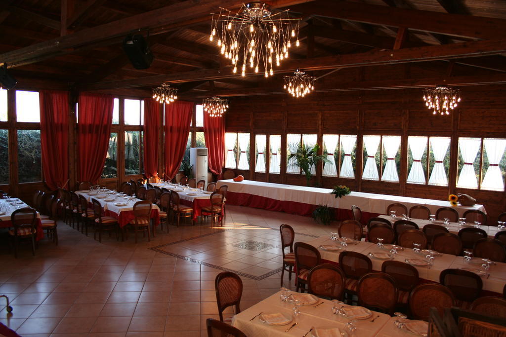 Agriturismo Antico Leccio Hotel Gioia Del Colle Esterno foto