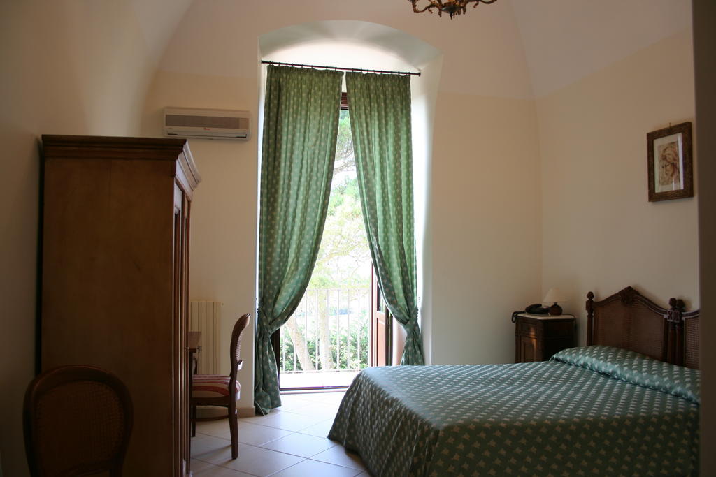 Agriturismo Antico Leccio Hotel Gioia Del Colle Camera foto